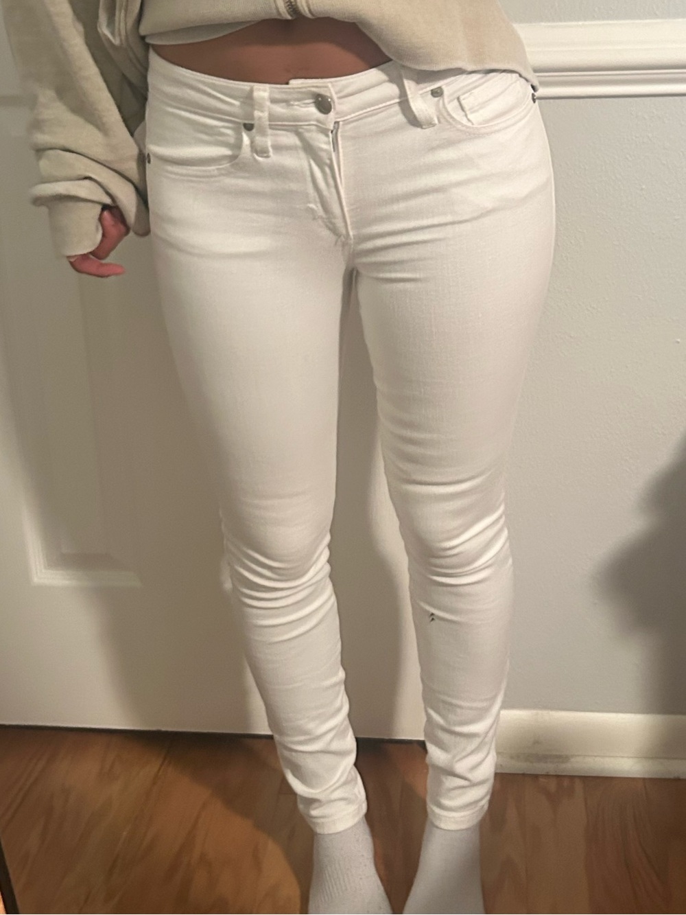 PAIGE White Jeans Kylie Crop Size 26